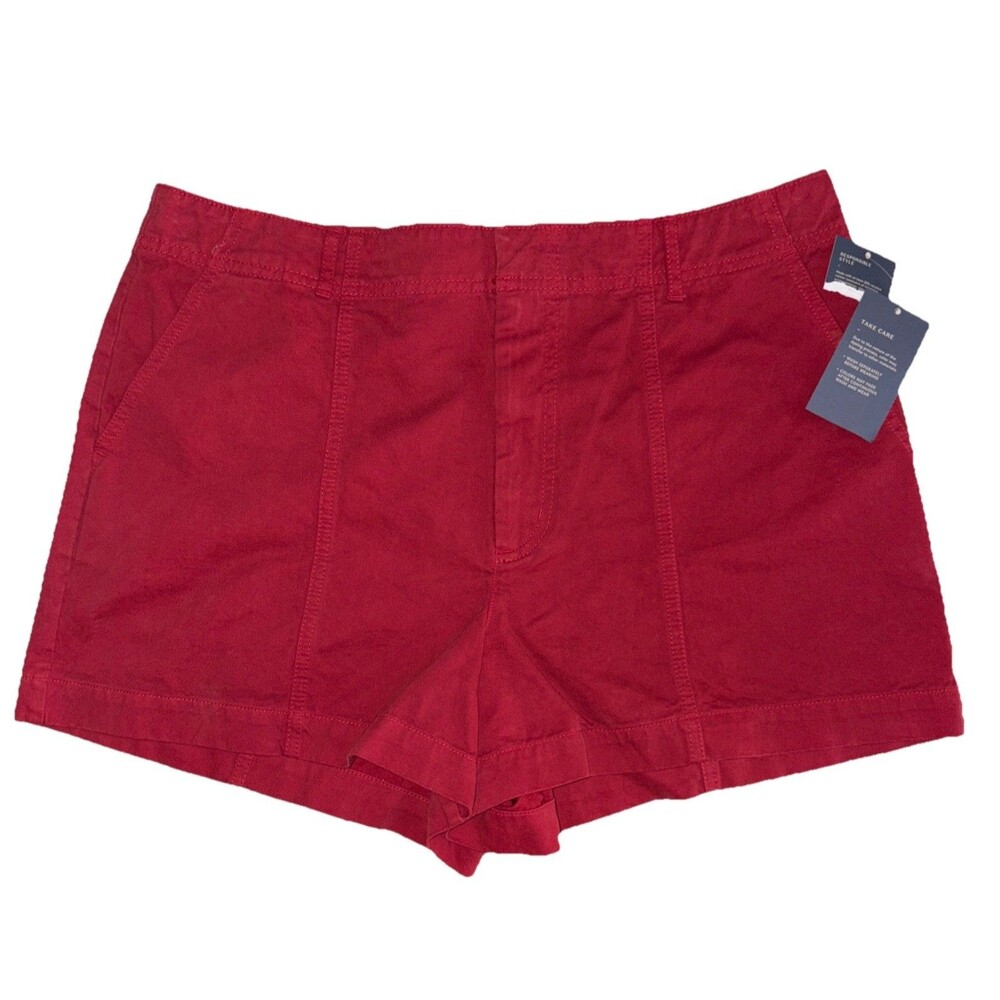 NWT Ladies Universal Thread Deep Red High Rise Chino Trouser Shorts Size 14